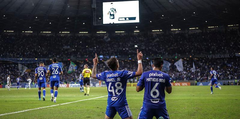 Torcida tem sido elogiada por jogadores e comissão técnica pelo apoio durante os jogos (Divulgação / Cruzeiro)