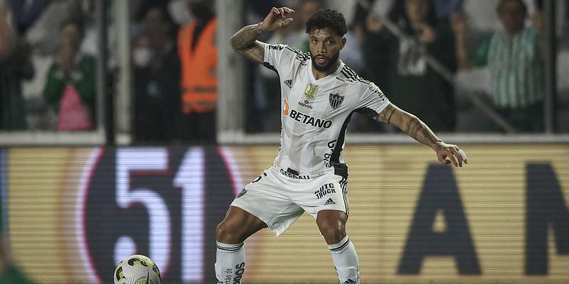 Otávio será um dos titulares no meio-campo atleticano para jogo decisivo desta terça (5) (Pedro Souza / Atlético)