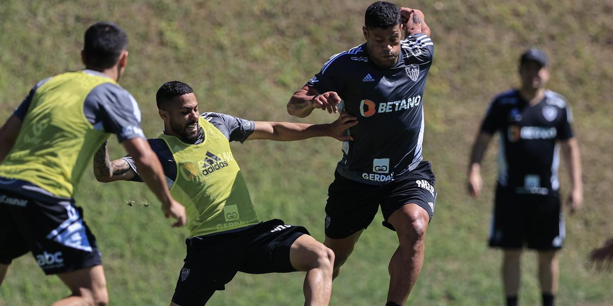 O atacante Hulk terá a missão de comandar o time, dentro de campo, para o Galo se reerguer no Brasileirão (Pedro Souza/Atlético)