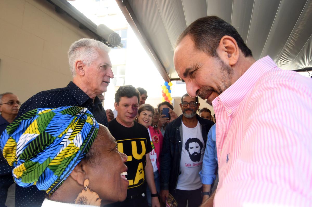 Alexandre Kalil (PSD) inaugurou o comitê central da chapa no bairro Santo Agostinho, em Belo Horizonte (Leandro Couri/Divulgação)