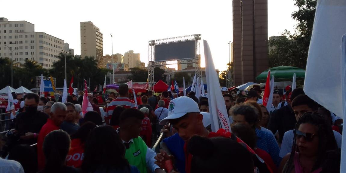 Comício do candidato petista à Presidência da República está marcado para começar às 18h (Hermano Chiodi)