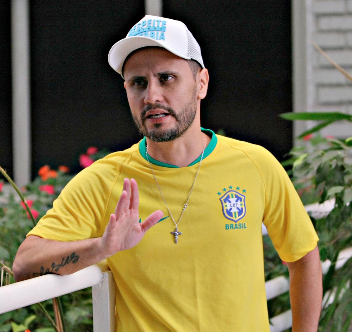 (Maurício Vieira)