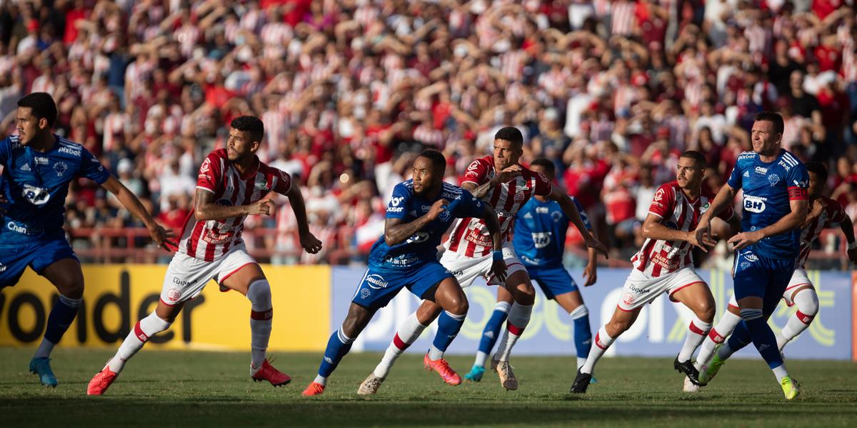 Cruzeiro deve repetir o time, enquanto o Náutico, com treinador novo, deve ter mudanças (Staff Images/Cruzeiro)