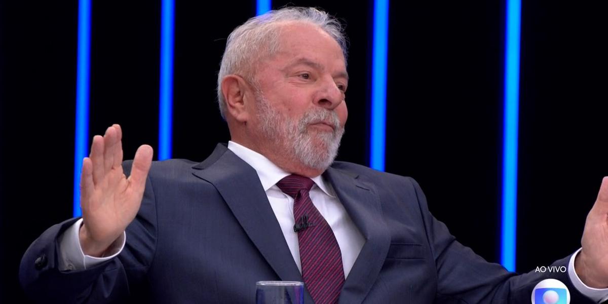 Luiz Inácio Lula da Silva, candidato do PT à presidência da República, falou sobre corrupção, erros, transparência e respeito às instituições na sabatina nesta quinta-feira (TV Globo /  Reprodução)