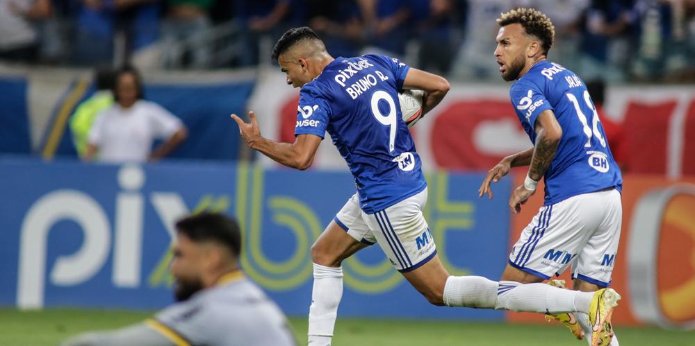 Bruno Rodrigues volta ao Cruzeiro com assistência e soma 40% de  participação nos gols do time no ano, cruzeiro