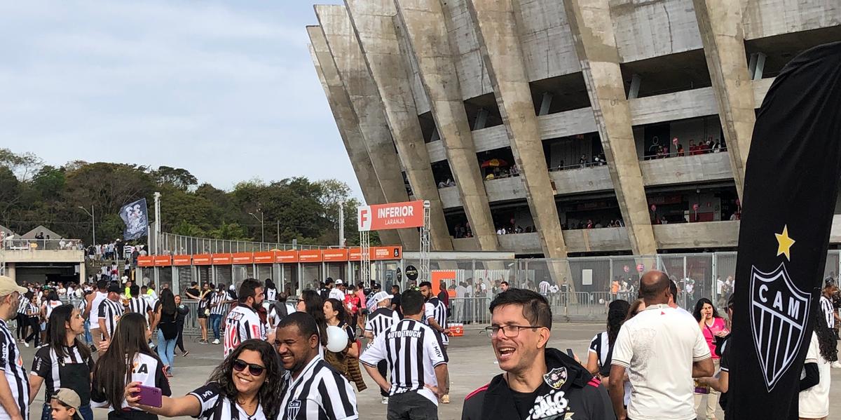 Torcida do Atlético já está chegando ao Mineirão para o duelo (Twitter/Mineirão)