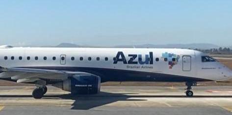 Azul Linhas Aéreas Brasileiras e a Decolar vão ter de pagar indenização por danos morais de R$ 10 mil a um adolescente que teve de ficar sozinho em aeroporto, na Argentina, por mais de 10 horas (Luciane Amaral / Hoje em Dia)