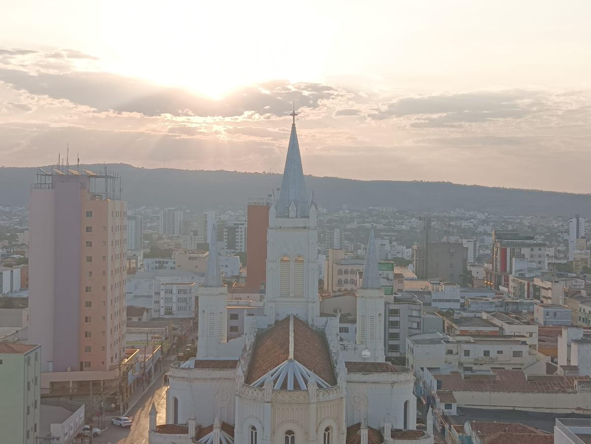 Antes de assumirem o executivo municipal, os cinco últimos prefeitos de Montes Claros já participavam do cenário político do Norte de Minas (Leonardo Queiroz)