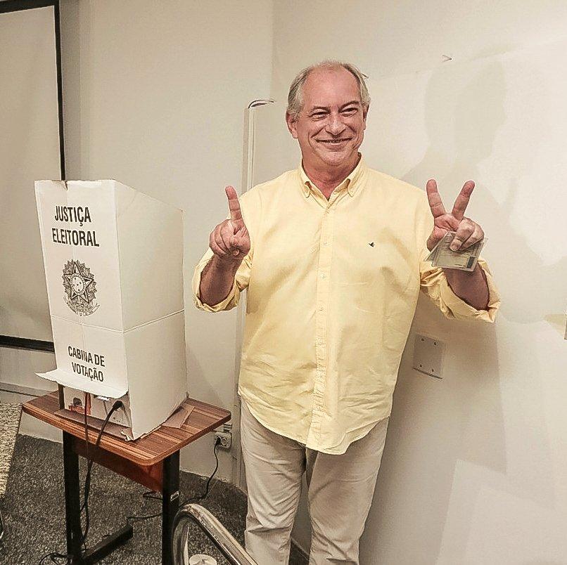 Pretendo parar por aqui declara Ciro Gomes ao votar no Cear