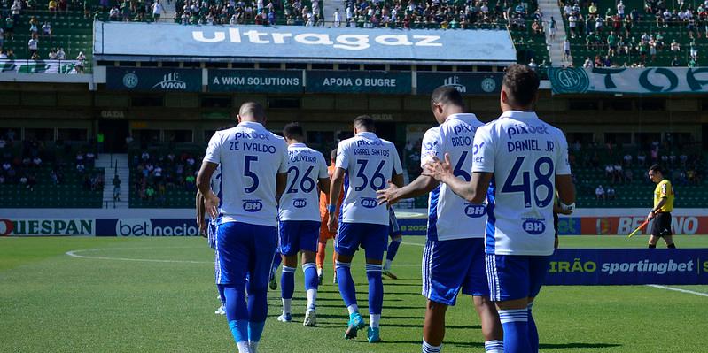 No último duelo entre Cruzeiro e Guarani, em julho deste ano, a Raposa foi derrotada por 1 a 0, no estádio Brinco de Ouro. (Foto: Mauro Horita)