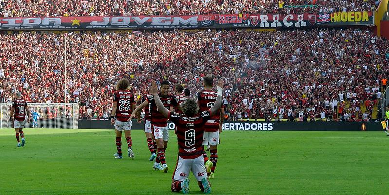 Camisa 9 brilha na vitória por 1 a 0 sobre Athletico-PR no Equador (Marcelo Cortes/Divulgação Flamengo)