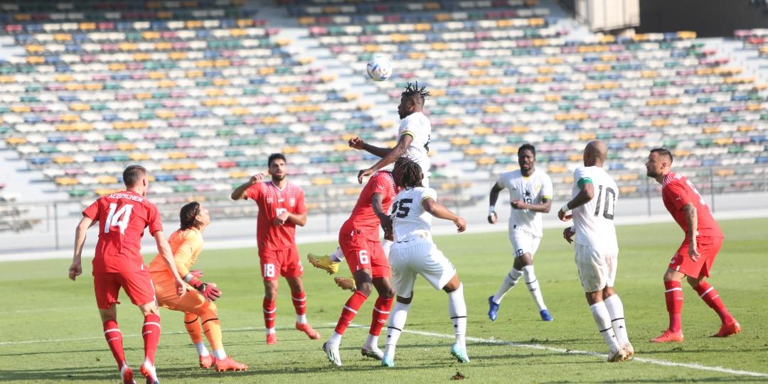 Suíça sofreu com bolas aéreas (Divulgação/Seleção Ganesa)