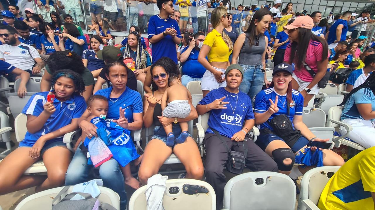 Cruzeiro x Palmeiras: mulheres e crianças vão entrar de graça em setor do  Mineirão; entenda, cruzeiro