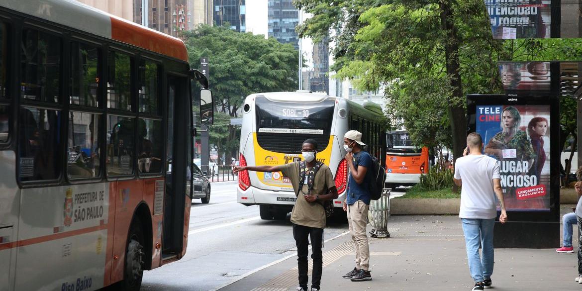 Decisão foi tomada para prevenir o avanço da Covid-19 (Rovena Rosa / Agência Brasil)