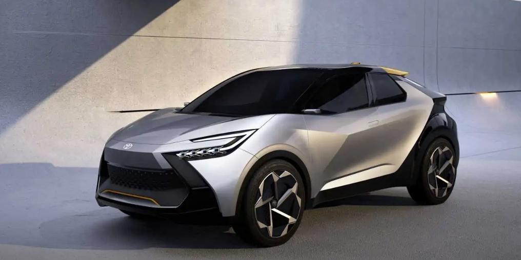 Toyota C-HR irá se renovar e dificilmente virá para o Brasil, onde a marca prefere manter uma postura mais careta e nada rebelde (Divulgação)