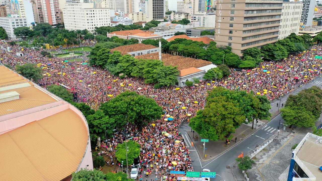 Então, Brilha! dá início ao Carnaval 2024 em BH celebrando a força