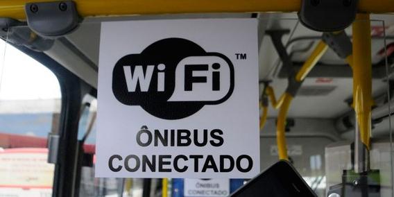 234 ônibus metropolitanos já oferecem internet de graça para os usuários (Setra / Divulgação)