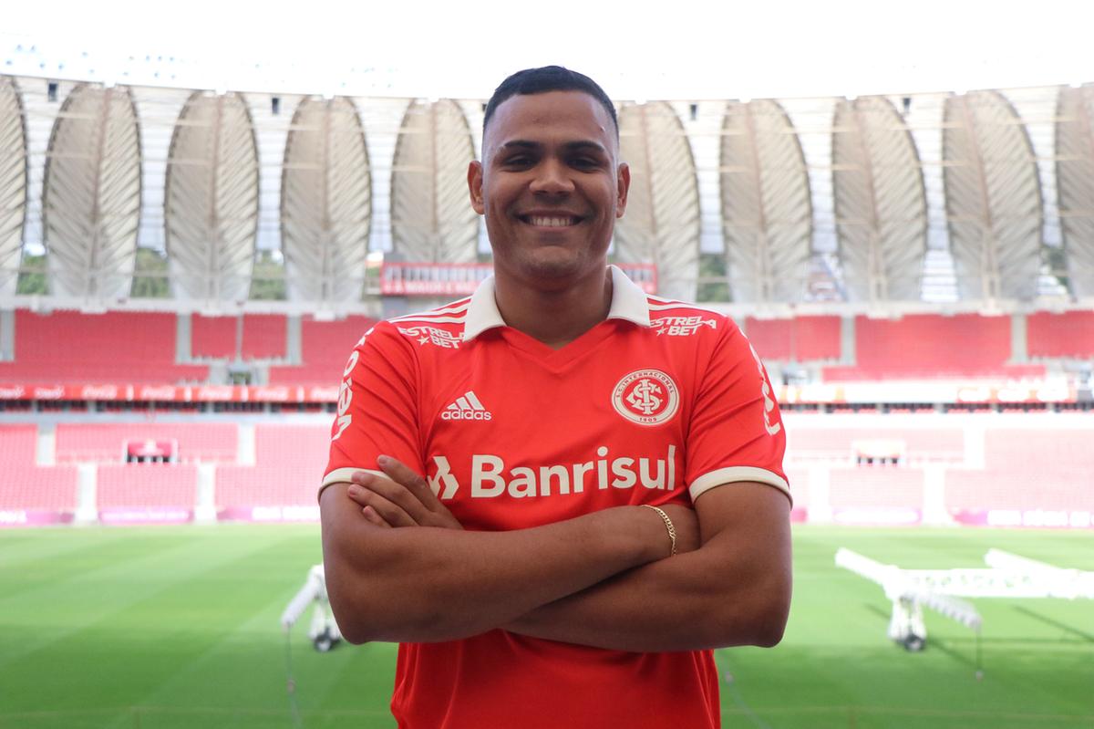 Mikael fez apenas um jogo pelo Internacional (Ricardo Duarte/Internacional)