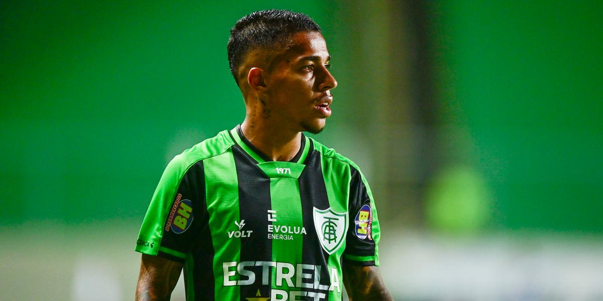 Matheusinho fez um gol e deu uma assistência (Mourão Panda/América)