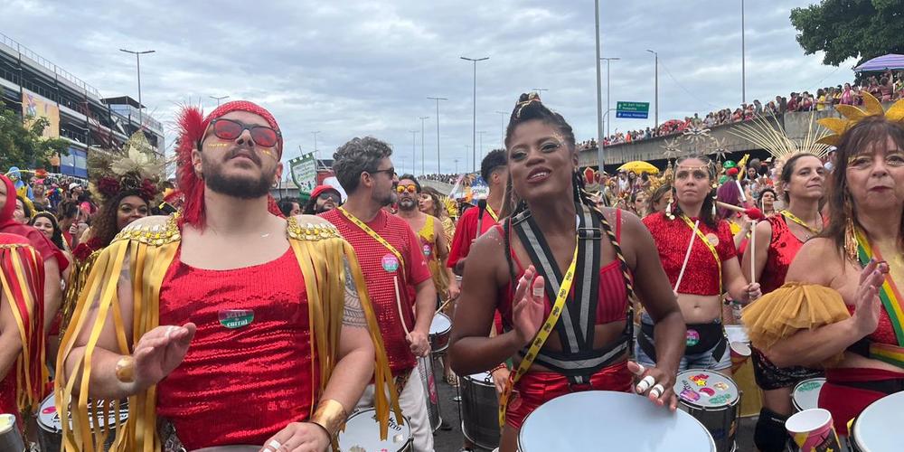 Chá, rum, paetê e muito glitter: veja como a folia se tornou oportunidade  para empreender, Carnaval 2023 em Minas Gerais