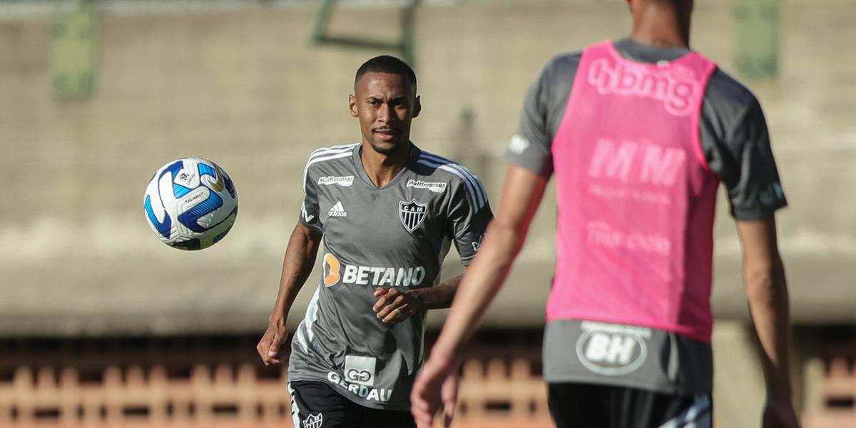 Velocista ganhou a vaga no time titular e tem a missão de substituir o craque atleticano (Pedro Souza/Atlético)