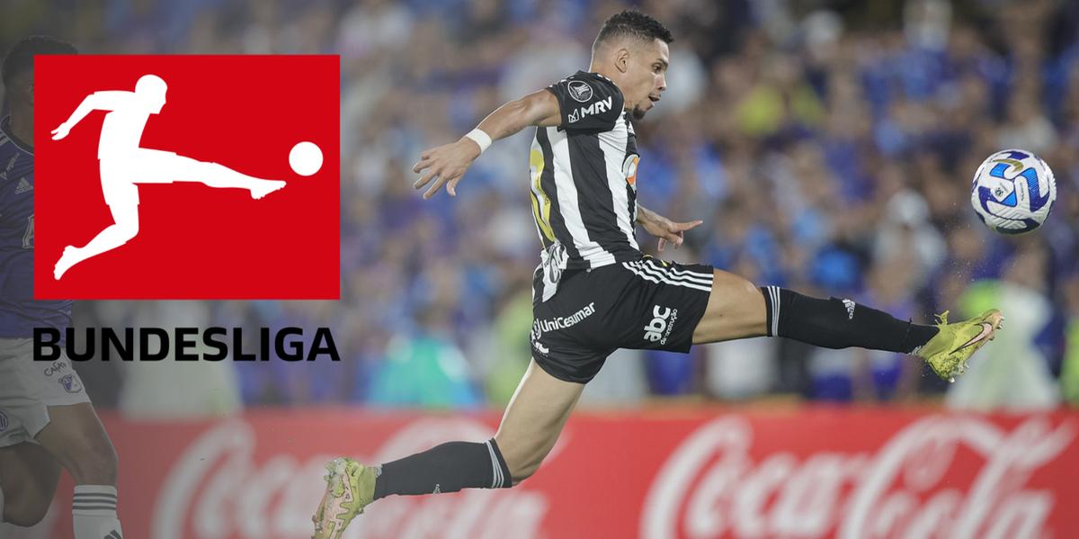 Paulinho repetiu perfeitamente a logo da liga alemã (Pedro Souza/Atlético)