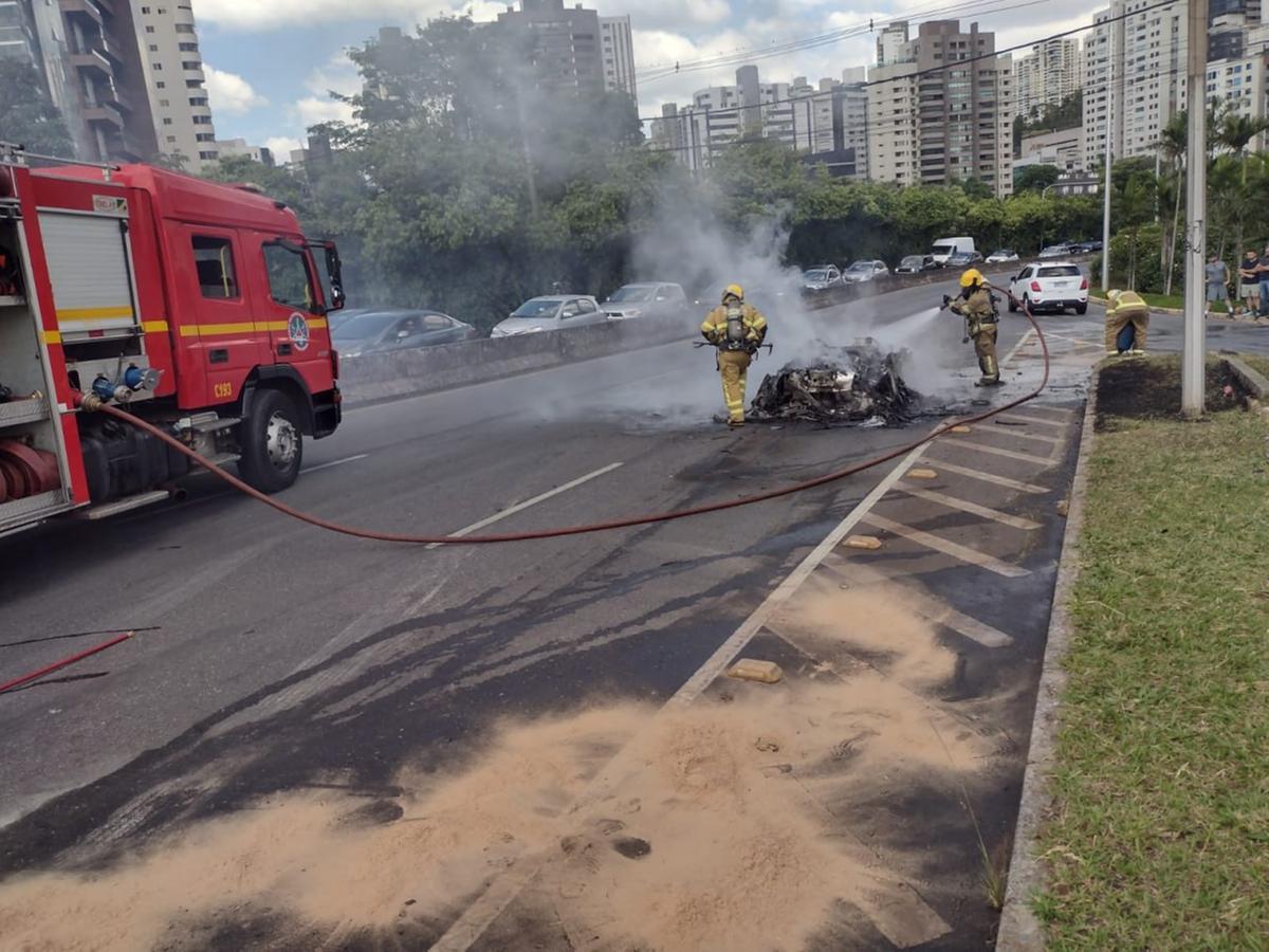 (Bombeiros MG / Divulgação)