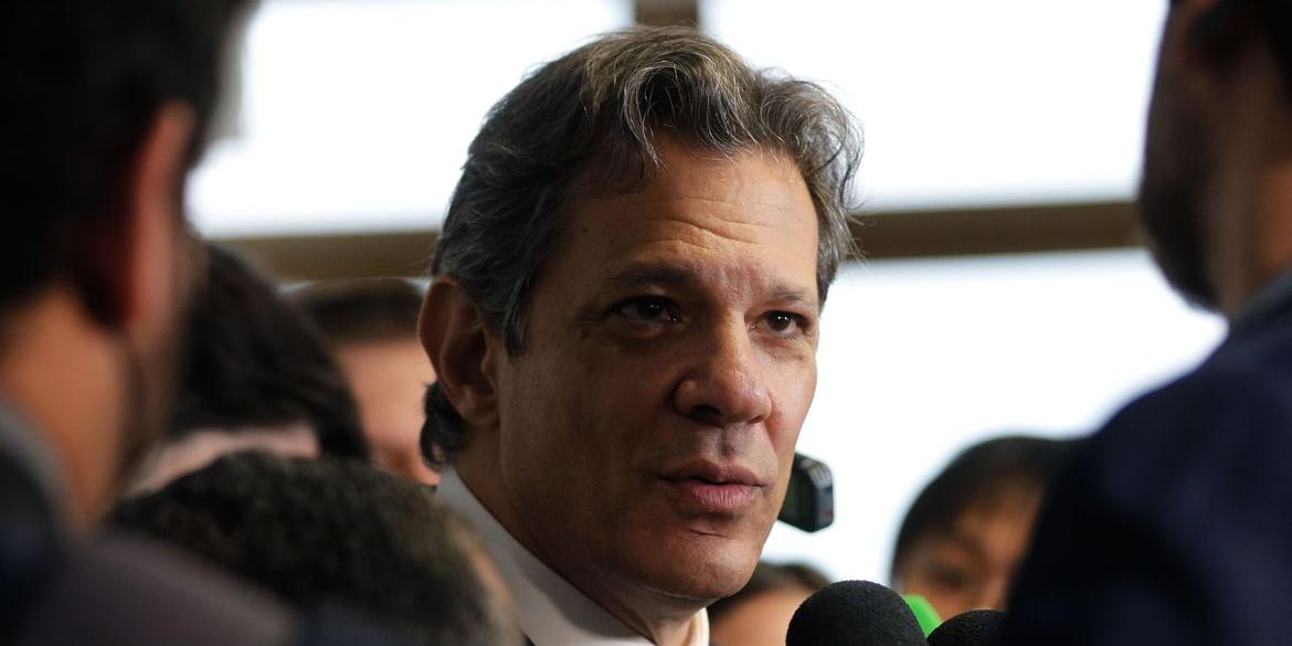 Para Haddad, a reunião desta quarta serviu para aparar arestas e tirar dúvidas dos deputados sobre um tema complexo (Fernando Frazão/Agência Brasil)