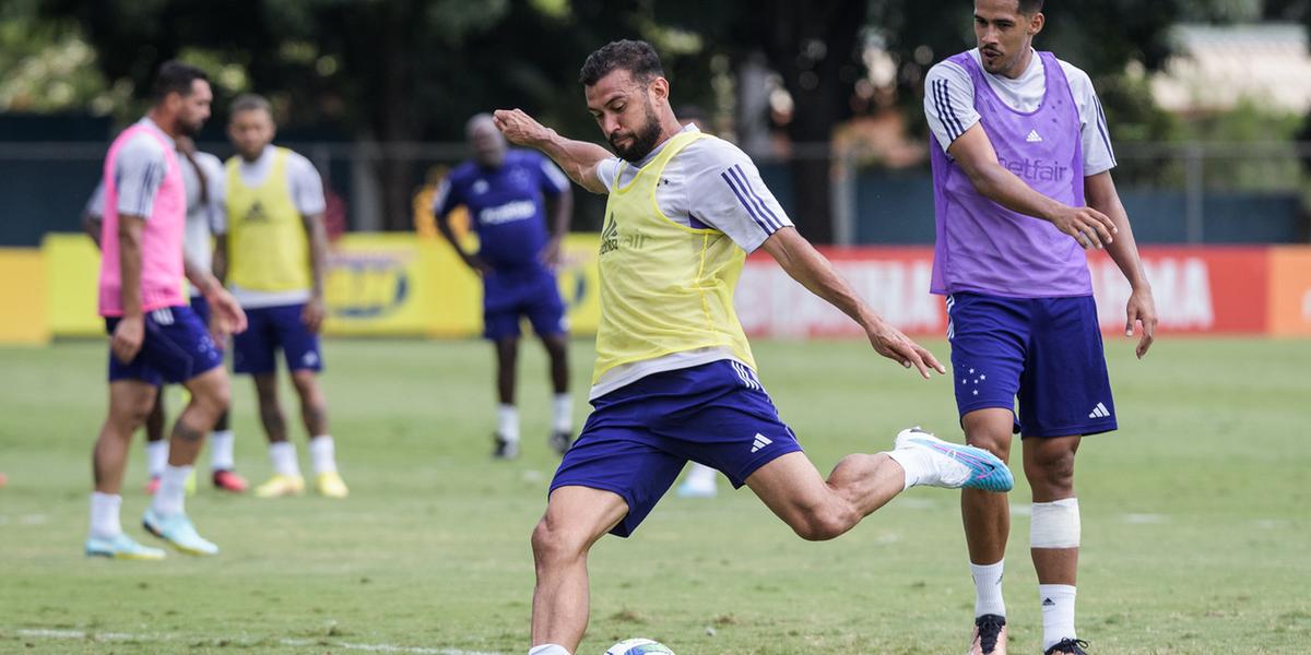 Castán valoriza trabalho de Pepa no Cruzeiro antes de encarar o Náutico (Gustavo Aleixo / Cruzeiro)