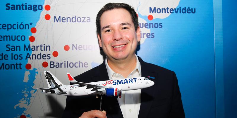 Victor Mejía, CCO da JetSMART no WTM Latin America (Divulgação)