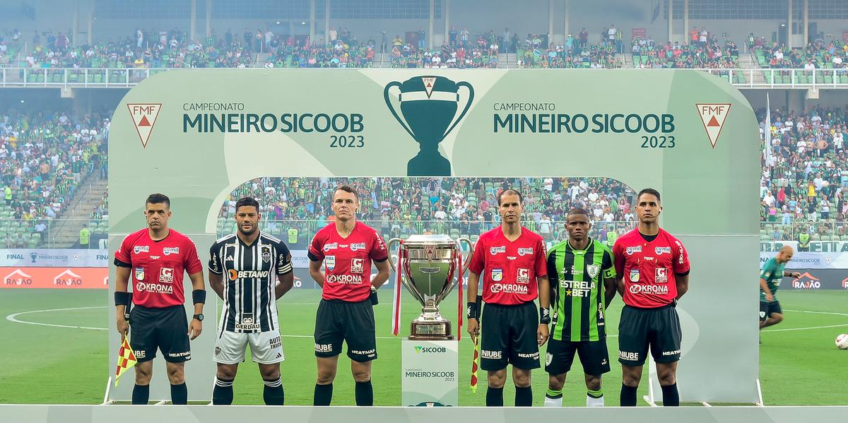 No primeiro jogo, deu Galo, mas o meio de semana mudou completamente os cenários (Mourão Panda/América)