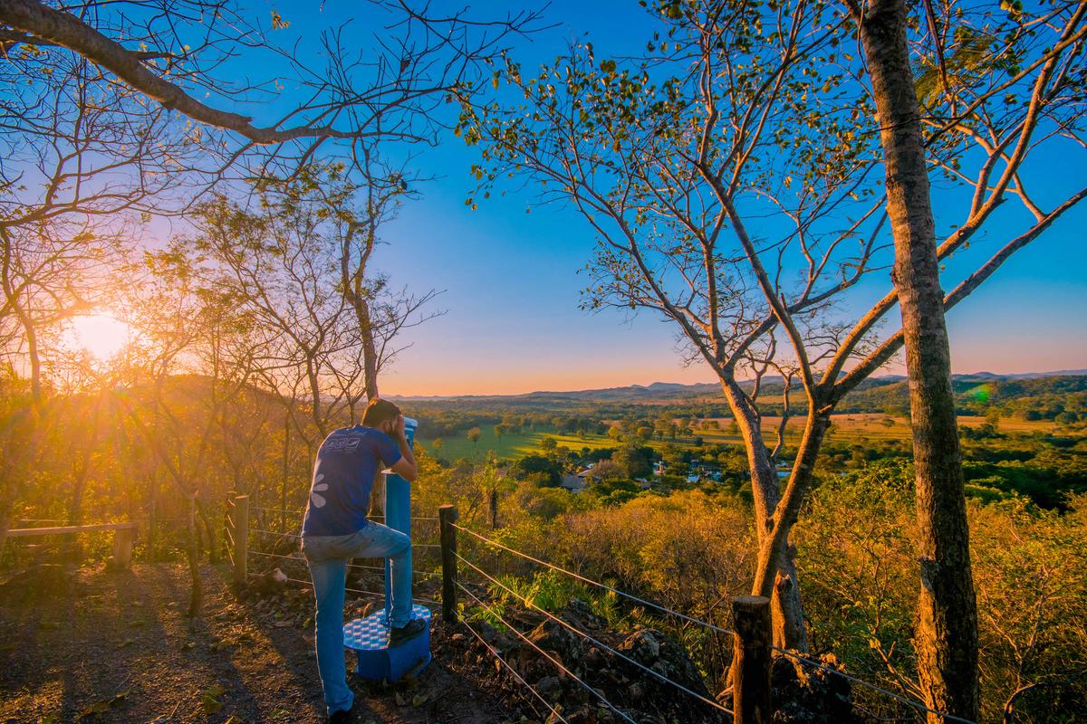 Trilha do Mirante da Luneta (Divulgação/Nascente Azul)