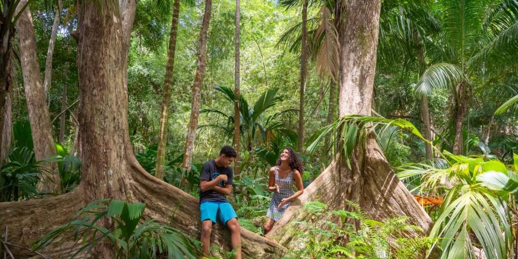 Seychelles, o paraíso do Oceano Índico, é formado por uma exuberante vegetação (Michel Denousse)