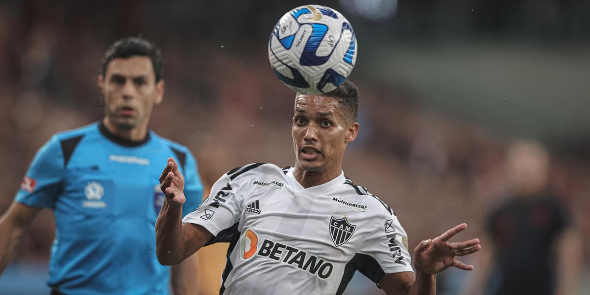 Jogador sentiu lesão no segundo tempo do duelo contra o Furacão (Pedro Souza/Atlético)