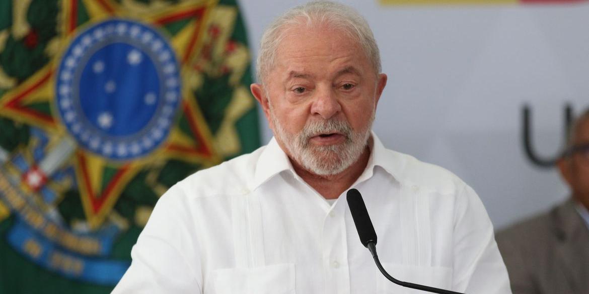 Lula participaria da Cúpula de Líderes do Brics, bloco de países emergentes do qual o Brasil faz parte (José Cruz/Agência Brasil)