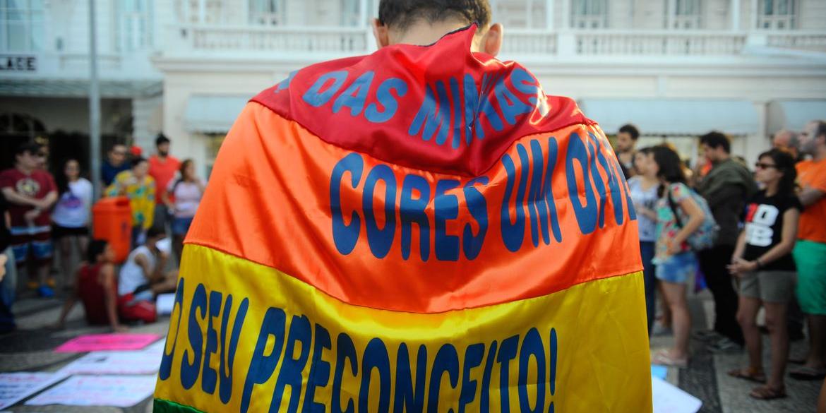 Dia Internacional de Combate à LGBTfobia é comemorado nesta quarta (Tânia Rêgo/Agência Brasil)