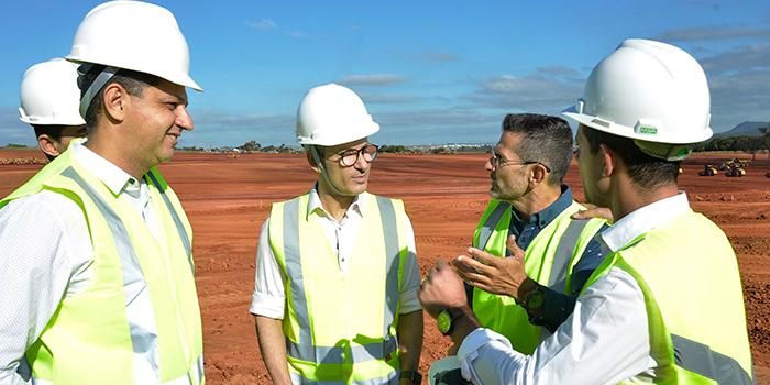 Evento simbólico marca o início das obras da cervejaria, que vai fabricar produtos das marcas Heineken e Amstel. (Marco Evangelista/Imprensa MG)