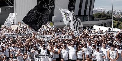 Torcedores foram convidados para 'testar' a Arena MRV (Reprodução/Instagram CAM)