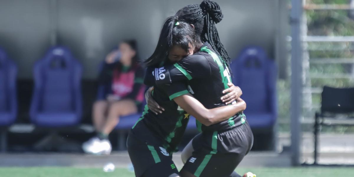 Spartanas a um empate do acesso à elite do futebol feminino (Divulgação América / Manu Aguilar - BH Foto)