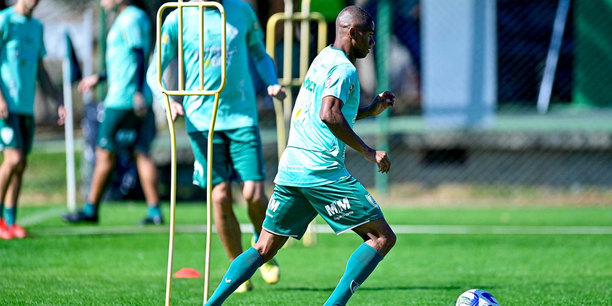 Juninho revela não gostar do horário das 11h do Brasileirão (Mourão Panda / América)