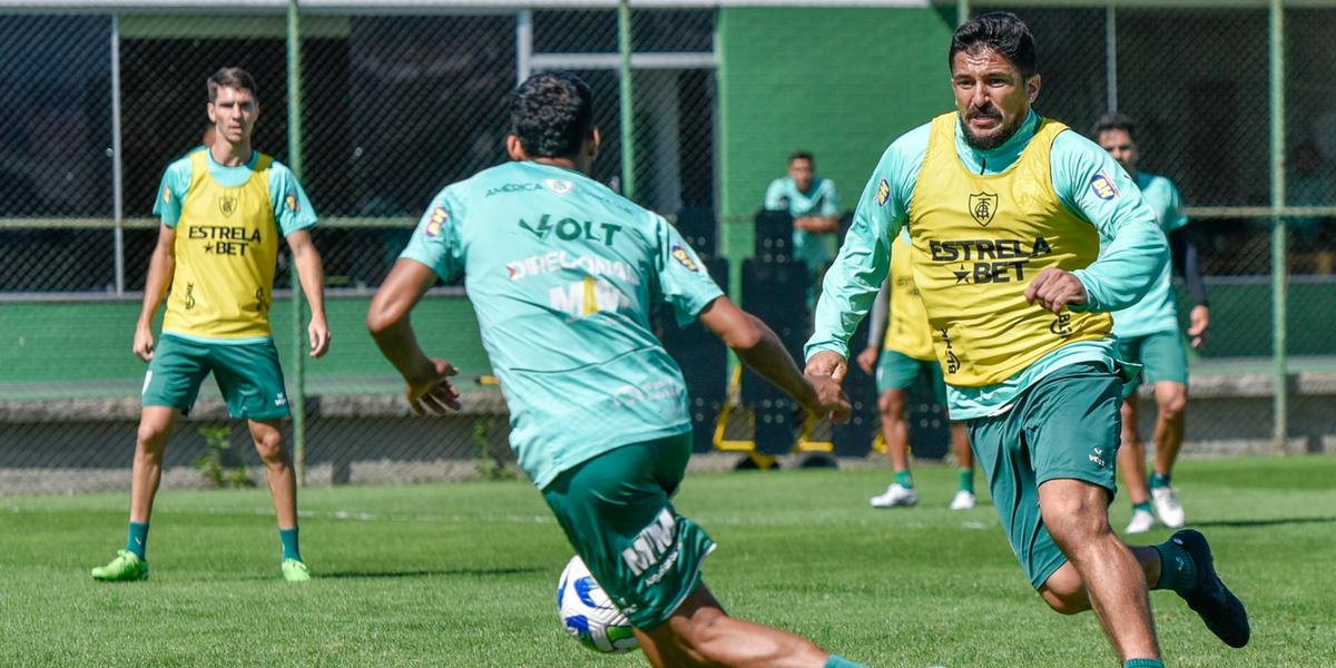 América busca vitória para sair da zona de rebaixamento (Mourão Panda / América)