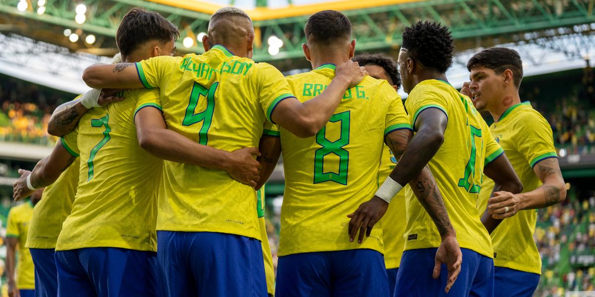 Quando o Brasil saiu nas últimas edições da Copa do Mundo?