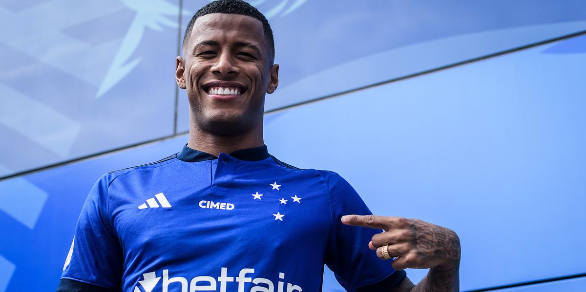 Arthur é mais um reforço que chega ao Cruzeiro na janela do meio do ano (Gustavo Aleixo / Cruzeiro)