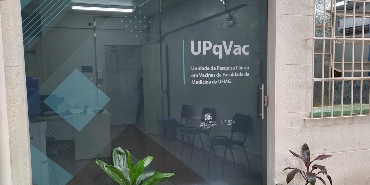 Medicamento é indicado para o tratamento de indivíduos não hospitalizados com menos de cinco dias de evolução da doença e que têm risco aumentado de progressão para formas graves (Produção/site UFMG)