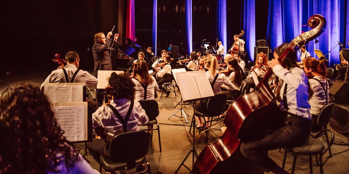 “Lendas do Jazz” é o segundo capítulo da trilogia que a Orquestra Ouro Preto realiza nesta temporada (Rapha Garcia)