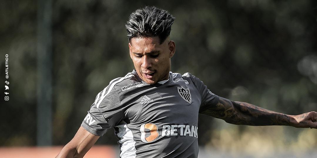 Zaracho volta ao Galo e deve ser relacionado para o duelo contra o Flamengo (Pedro Souza / Atlético)