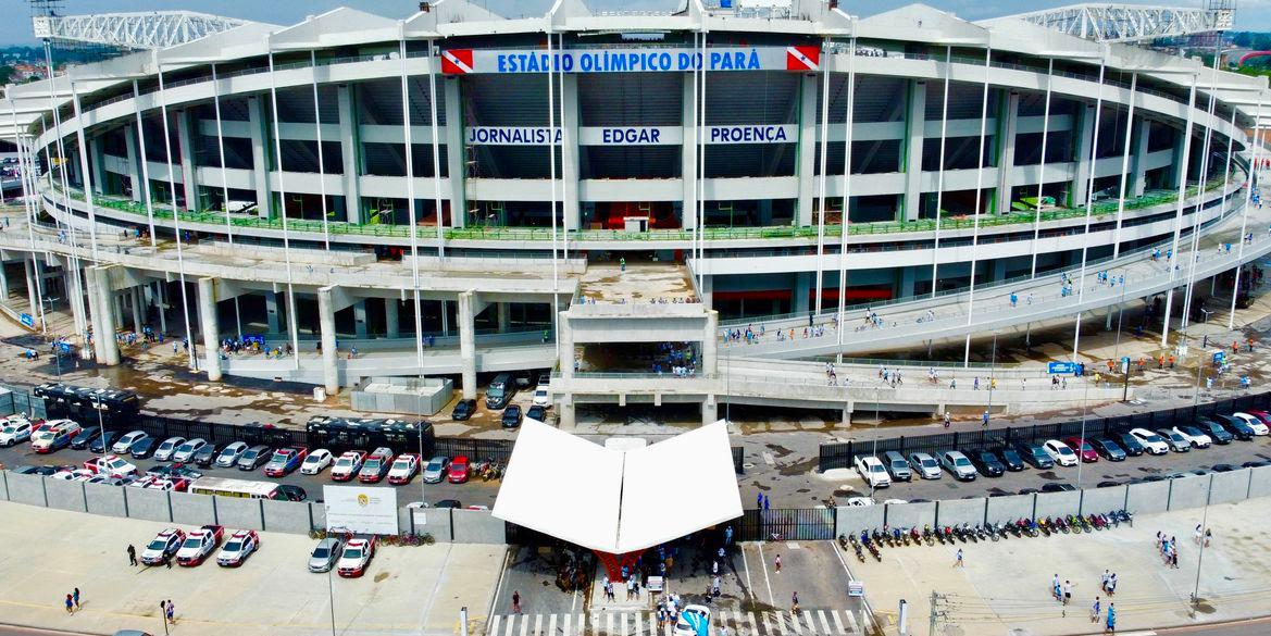 "Estádio Mangueirão tem excelentes condições, principalmente no gramado", afirmou Rodrigo Caetano, coordenador executivo geral das seleções masculinas da CBF (Rony Moreira/Agência Pará)