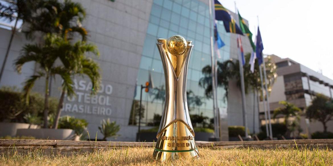 série d, brasileiro, troféu (Lucas Figueiredo / CBF / Divulgação)