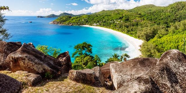 Revista Architectural Digest elegeu as 39 praias mais belas ao redor do mundo e duas delas estão em Seychelles (Torsten Dickmann / divulgação)