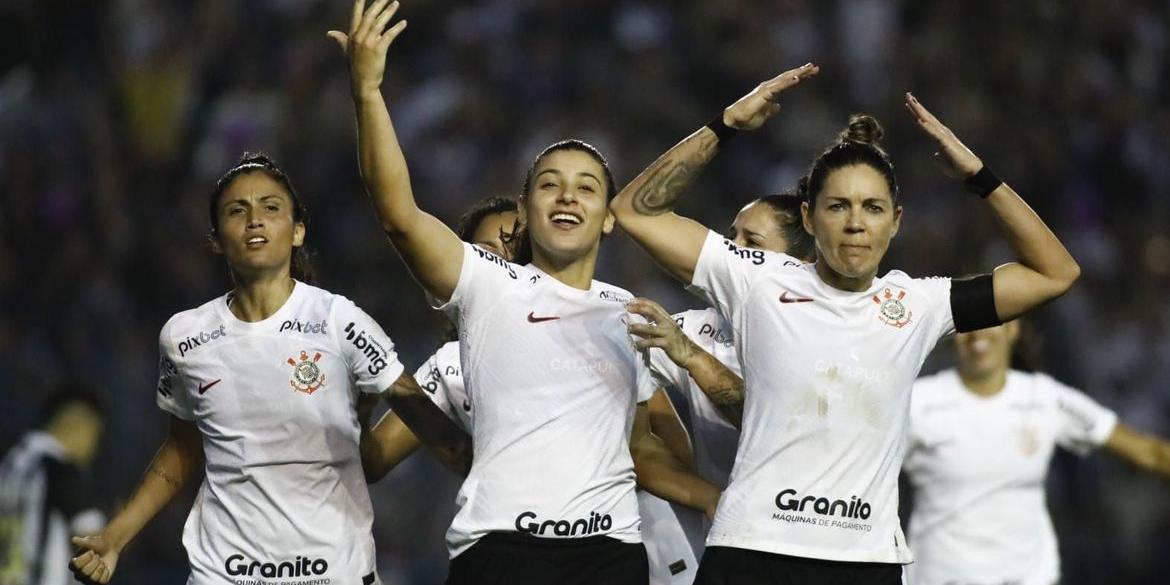 Corinthians vence Santos por 2 a 0 no jogo de volta das semifinais do Brasileiro Feminino e se garante na final - em 02/09/2023 (Reprodução Twitter/Corinthians Futebol Feminino)